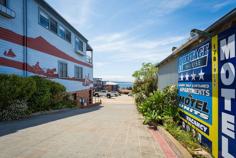 Heritage House Motel & Units - Accommodation BNB 2