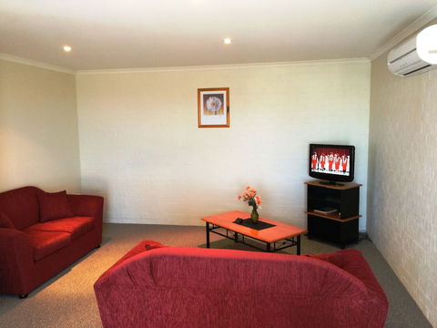 Heritage House Motel & Units - Accommodation BNB 5