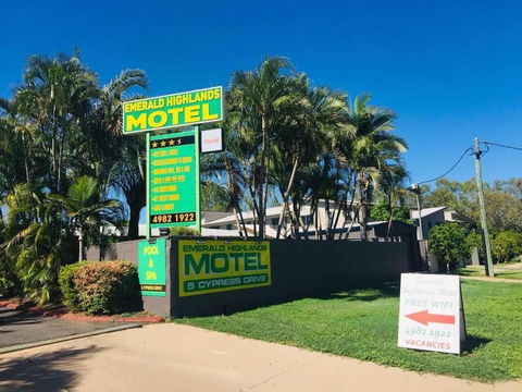 Emerald Highlands Motel - Accommodation BNB 5