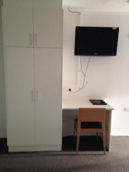 Q Express - Accommodation BNB 3