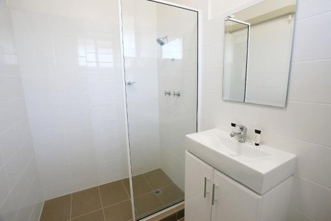 Q Express - Accommodation BNB 5