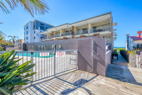 On The Beach Resort Bribie Island - Accommodation BNB 3