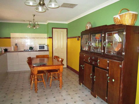 Lavendale Farmstay & Cottages York - Accommodation BNB 2