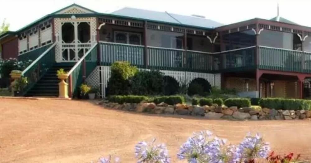 Hall ACT Accommodation BNB