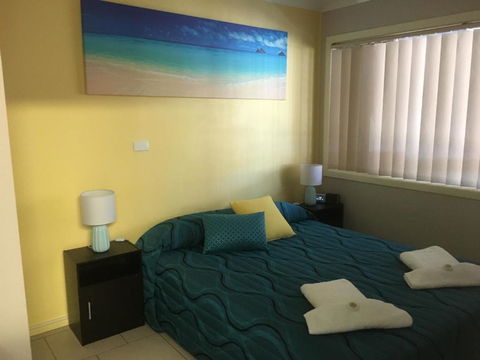 Beachlander Holiday Apartments - Accommodation BNB 1