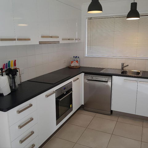 At Home Apartments - Accommodation BNB 1