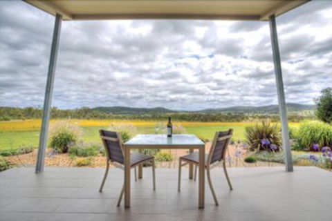 Azjure Studio Retreat - Accommodation BNB 6
