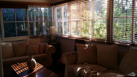 Wyreepi Caribbean Chalet - Accommodation BNB 3