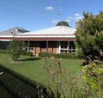 Dunstans Guest House - Accommodation BNB