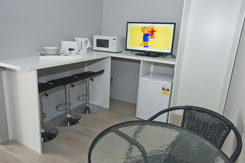 Burleigh Gold Coast Motel - Accommodation BNB 4