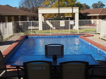 Jacaranda Motel & Holiday Units - Accommodation BNB 3