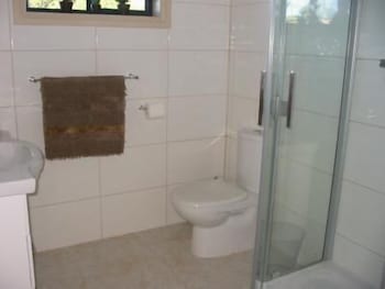 Coull Waters Holiday Apartments - Accommodation BNB 4