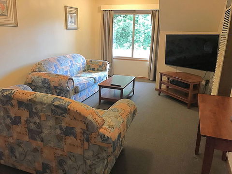AAt 28 Goldsmith Motel - Accommodation BNB 3