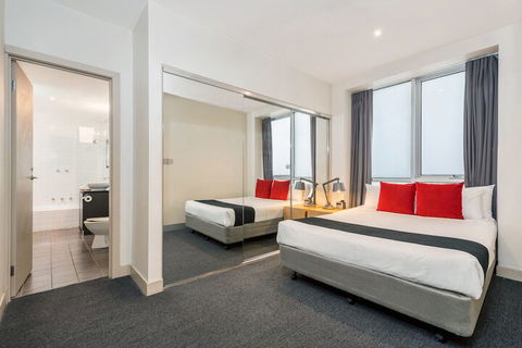 BreakFree On Collins - Accommodation BNB 4