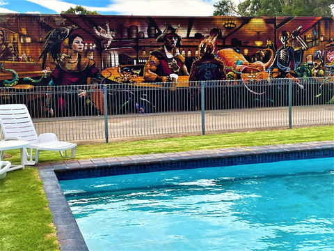 Ship Inn Motel - Accommodation BNB 2