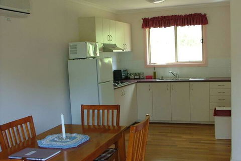 Peacehaven Country Cottages - Accommodation BNB 5