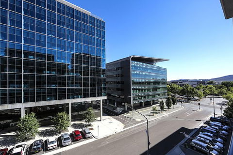 Accommodate Canberra - Metropolitan - Accommodation BNB 5