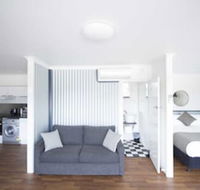 Siesta Central Apartments - Accommodation BNB
