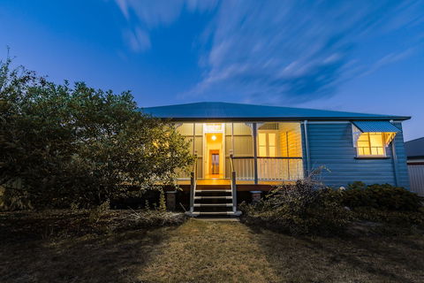 Apple Blossom Cottage - Accommodation BNB 2