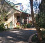 Ballarat cottages incorporating yarrowee cottage  Admirals cottage - Accommodation BNB