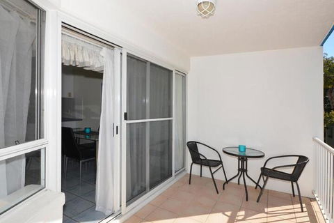 Jade Waters Holiday Apartments - Accommodation BNB 1