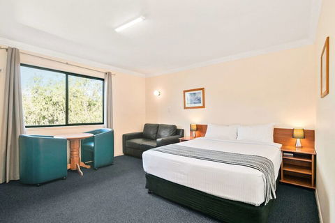 Econo Lodge Waterford - Accommodation BNB 2