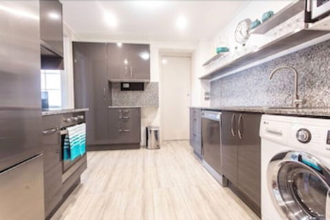 Carrington Manor - Accommodation BNB 6