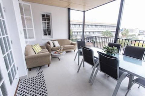 Carrington Manor - Accommodation BNB 4