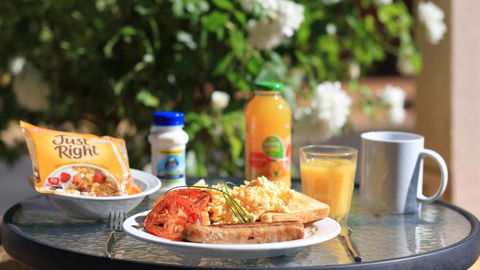All Travellers Motor Inn - Accommodation BNB 1