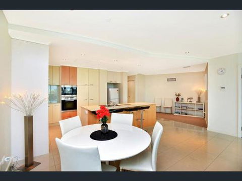 Gallery Resort Apartments - Accommodation BNB 6