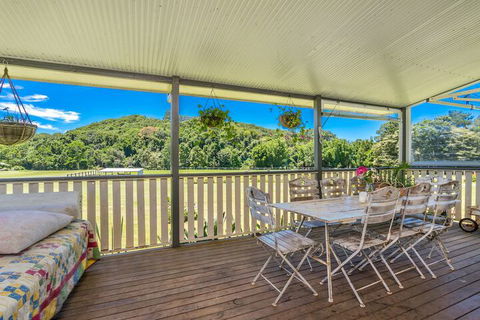 Escape To Baileys On Fernleigh - Accommodation BNB 5