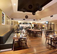 Blackburn Hotel - Accommodation BNB