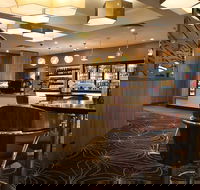 Gladstone Park Hotel Restaurant - Accommodation BNB