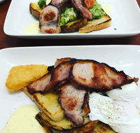 Lola's Cafe - Accommodation BNB