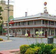 The Grand Central Hotel - Accommodation BNB