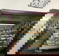 Cafe Royal - Accommodation BNB