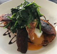 Six Sisters  a Pigeon - Accommodation BNB