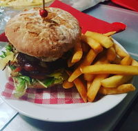 Upper Murray Pizza  Cinema - Accommodation BNB