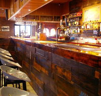 Crown Hotel Wentworth - Accommodation BNB