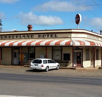 Cumberland Hotel - Accommodation BNB