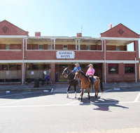 Kaneira Hotel Restaurant - Accommodation BNB