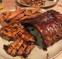 Hurricane's Express - Accommodation BNB