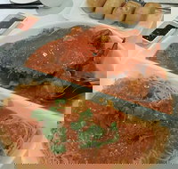 Bar Luck Chinese Restaurant - Accommodation BNB