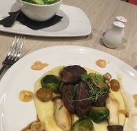 Mach One Restaurant  Bar - Accommodation BNB