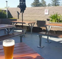 Blue Heifer Bistro - Accommodation BNB