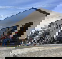 Little Earth Cafe - Accommodation BNB