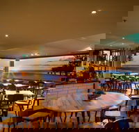 Penny Whistlers Cafe - Accommodation BNB