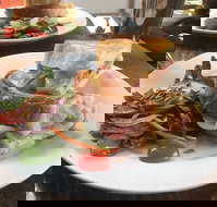 Cafe Madeleine Josophans - Accommodation BNB