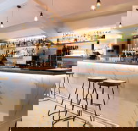 The Savoy Long Jetty - Accommodation BNB