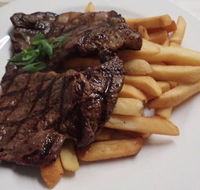 Champions Family Bistro - Accommodation BNB